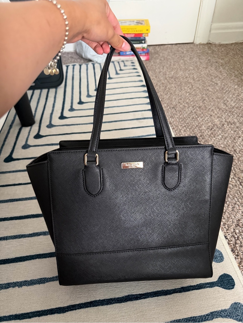 LIKE NEW:Kate Spade Laurel Way Hadlee Satchel WKRU5317 Saffiano Leather